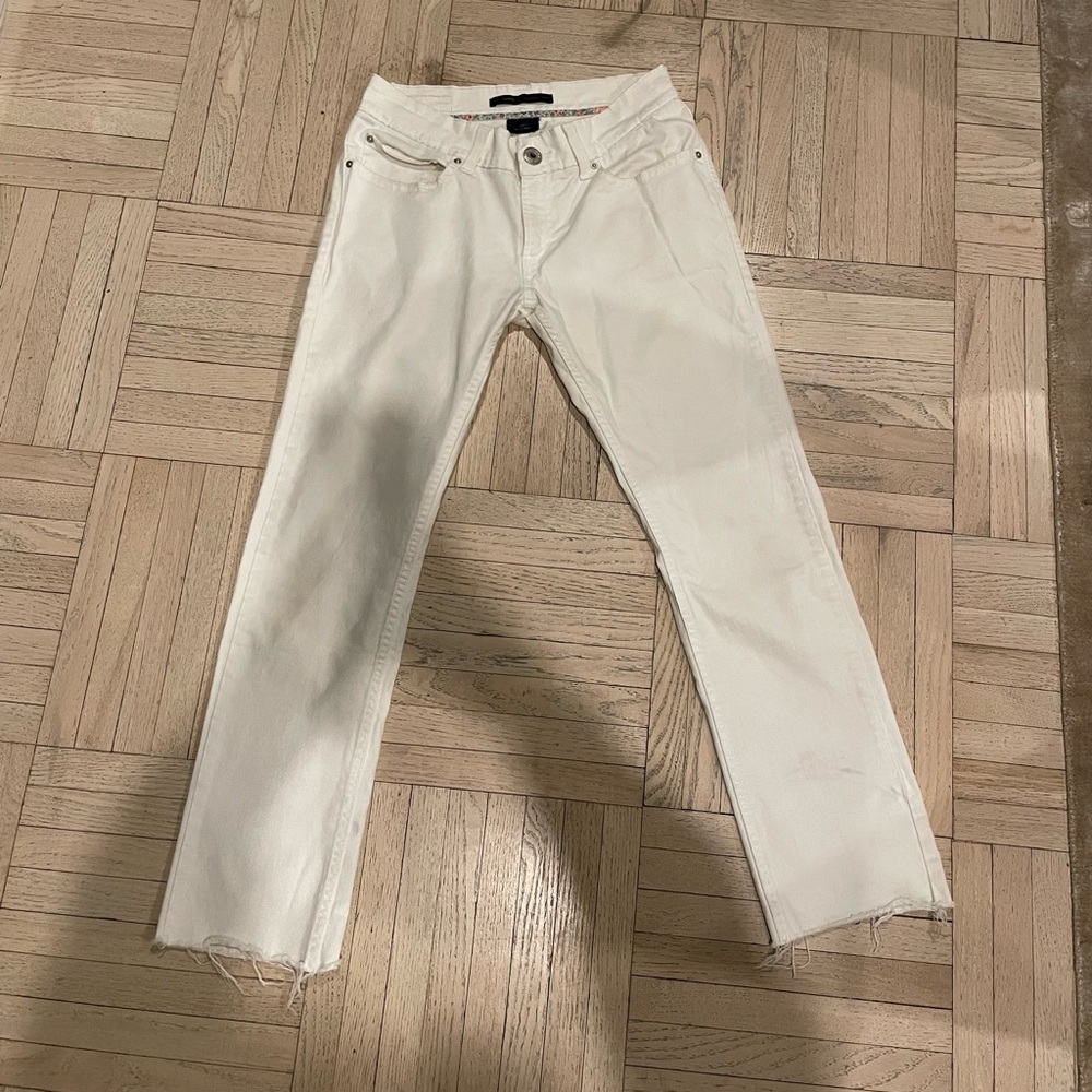Levi White Jeans